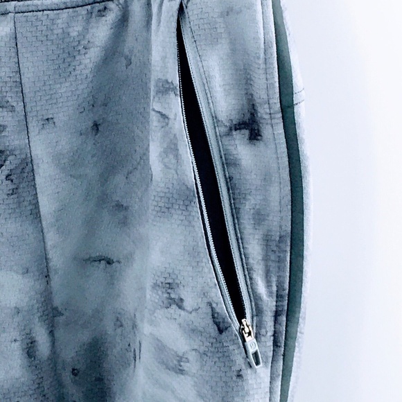 Lululemon Mens Textured Tech Pant Gray Tapered Training Running Jogger Sz L - Picture 4 of 11